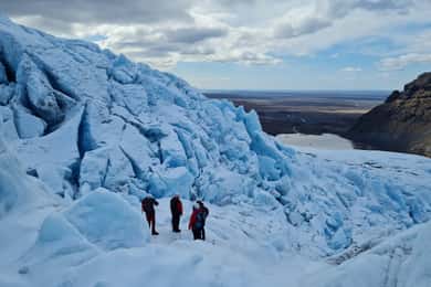 Skaftafell: Extra Small Group Glacier Adventure