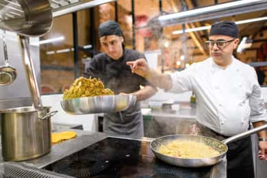 Trastevere Food Tour with Fine Wine