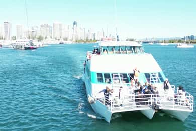Main Beach: Broadwater Sunset Dinner Cruise