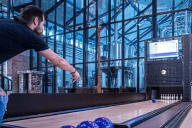 Parker: Duckpin Mini Bowling Experience