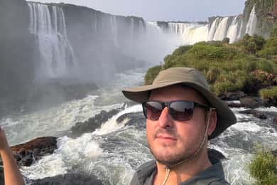 Brazilian Iguassu Falls,Bird park Boat Safari all tickets