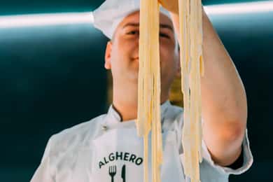 Alghero: Pasta & Tiramisu Cooking Class with Spritz