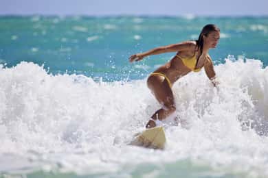 Lezione di surf di gruppo di 2 ore a Miami Beach