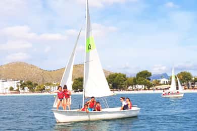 Expérience de voile légère avec un instructeur