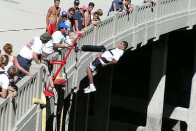 Los Angeles: Bungee Jumping Tagestour zur Bridge To Nowhere