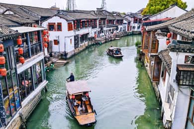 Shanghai : visite privée de la ville aquatique de Zhujiajiao avec tour en bateau