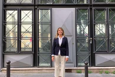 Shoppaile kuin pariisilainen muodin asiantuntijan kanssa