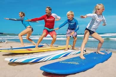 Tamarindo: 90 Minutes Surf Lesson with Expert Instructor