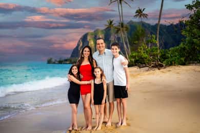 Oahu: Professional Photographer Couples and Families