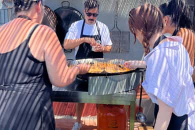 Barcelona: Masterclass i paella-madlavning på taget
