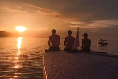 Gili Trawangan: Gili Islands Sunset Boat Tour and Snorkeling