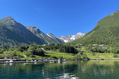Hjørundfjord Fjord Cruise Nachmittagsausflug von Ålesund
