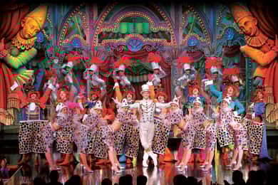 Paris: Moulin Rouge Dinner Show, Champagne, and Transport