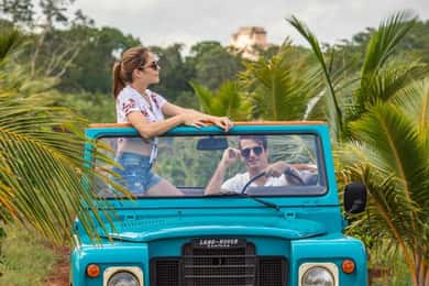 Private Tour Uxmal Land Rover Vintage safari & Mayan brunch