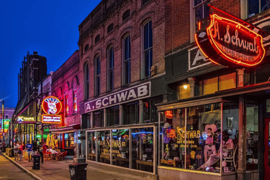 Memphis Ghost Tour: Mobsters, Madness, & Murder