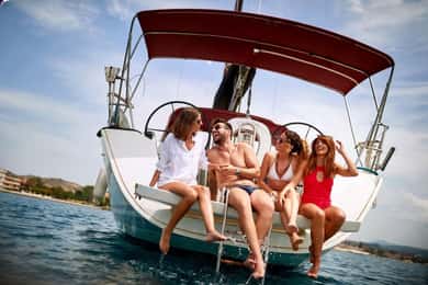 Heraklion: Passeio de barco pela manhã na Ilha Dia com mergulho com snorkel
