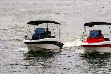 Lake Como: Motor Boat Rental