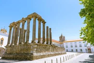 Private Ganztagestour von Lissabon nach Evora mit Weinverkostung