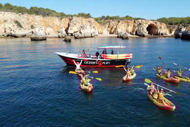 Portimão: Benagil Caves Speedboat and Kayak Guided Tour