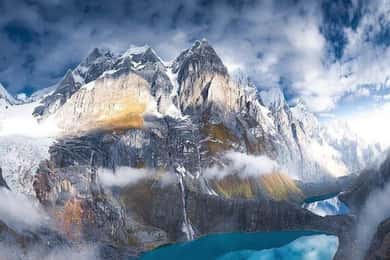 From Huaraz: Cordillera Huayhuash 8-Day Trekking Tour