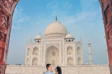 Taj Mahal Tour with Skip-The-Line & Lateral Entry