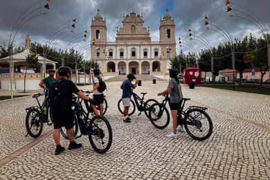 Lagoa da Ervedeira E-bike and Stand Up Paddle tour