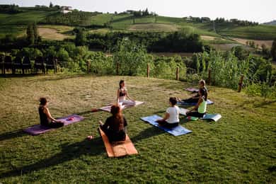 Yogalektion i Langhe-regionen