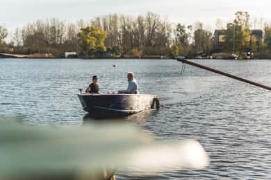 Viareggio: Marshes Electric Boat Tour with Wine Tasting