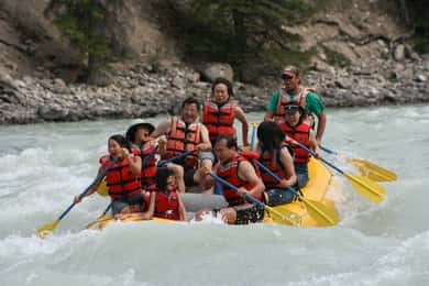 Jasper National Park: 2-Hour Whitewater Rafting