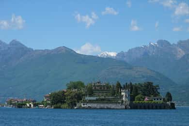 Från Milano: Stresa, Alperna och Lago Maggiore dagsutflykt