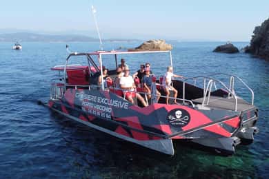 Demi-journée : découverte des îles Lavezzi et des falaises de Bonifacio