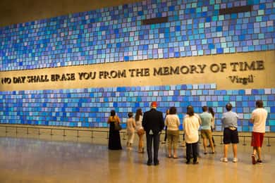 9/11 Memorial & Ground Zero Tour με προαιρετική είσοδο στο Μουσείο