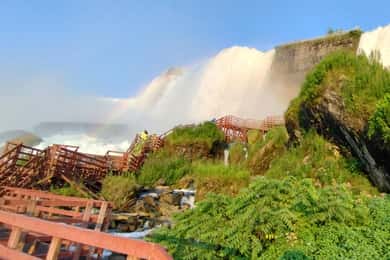 Niagara, USA: Cave of the Winds Adventure Winter Tour