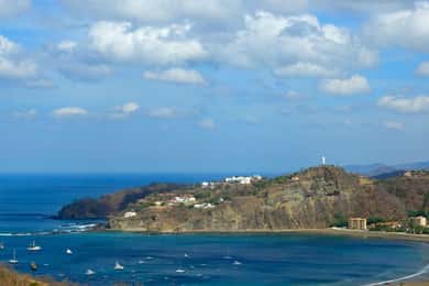 Granada: One way shared transfer to San Juan del Sur
