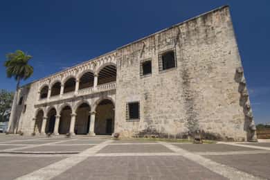 From Punta Cana: Full-Day Santo Domingo City Tour