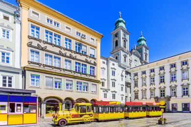 Best of Linz: Private Walking Tour with a Local