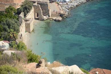 Tour del castello al tramonto, grotta di Damlatas e funivia opzionali