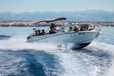 Zadar: 3-Stop Blue Lagoon & Snorkeling Cruise with Drinks