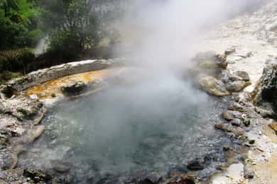 Full-Day Furnas Azores 4x4 Tour from Ponta Delgada