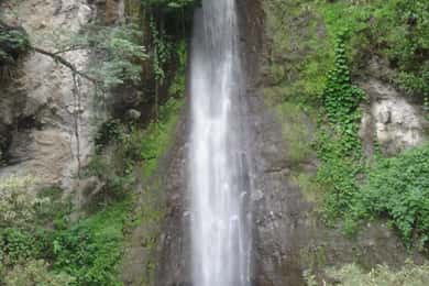Santa Cruz: Hidden Waterfalls & Secret Paradise Hike
