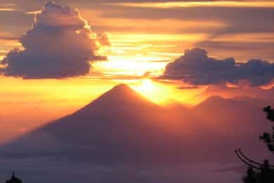 Acatenango Volcano 2-Day Hike
