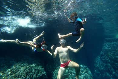 Split: Blue Lagoon & 3 ø-krydstogt med snorkling