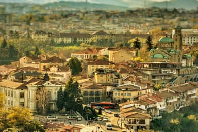 PREMIUM-TOUR IN KLEINER GRUPPE Bukarest-Tagesausflug nach Veliko Tarnovo