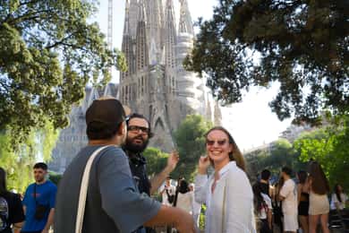 Sagrada Família et plus encore : visite de Barcelone + dégustation de bonbons
