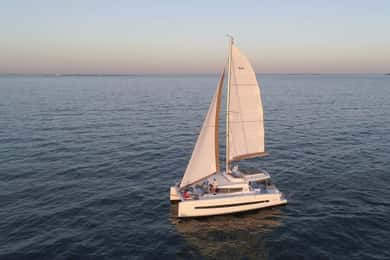 Lagos: Sunset Catamaran Cruise with Welcome Drink