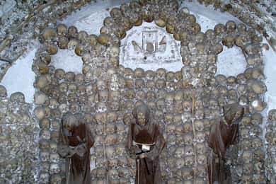 Capuchin Crypt & Museum Tour with Choral Concert