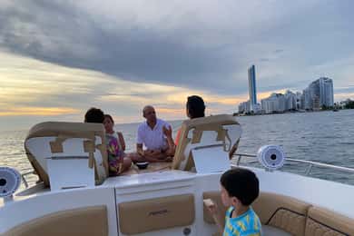 Cartagena: Private Sunset Bay Tour on a Luxury Boat