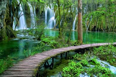 Plitvice Lakes day tour from Rijeka, simple and safe