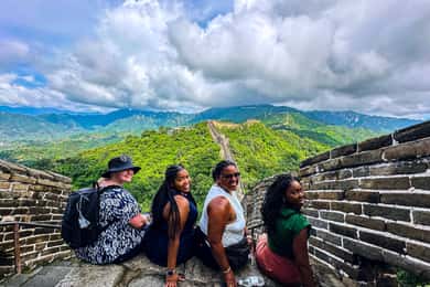 Пекин: Великая стена Мутяньюй (Mutianyu Great Wall) Столичный тур с пересадкой в аэропорту