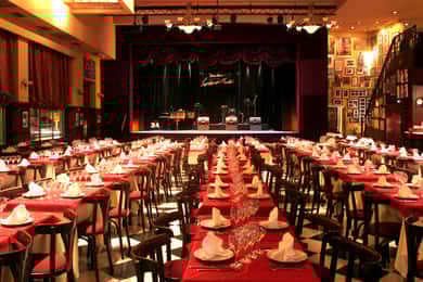 Esquina Homero Manzi Cena y Espectáculo de Tango